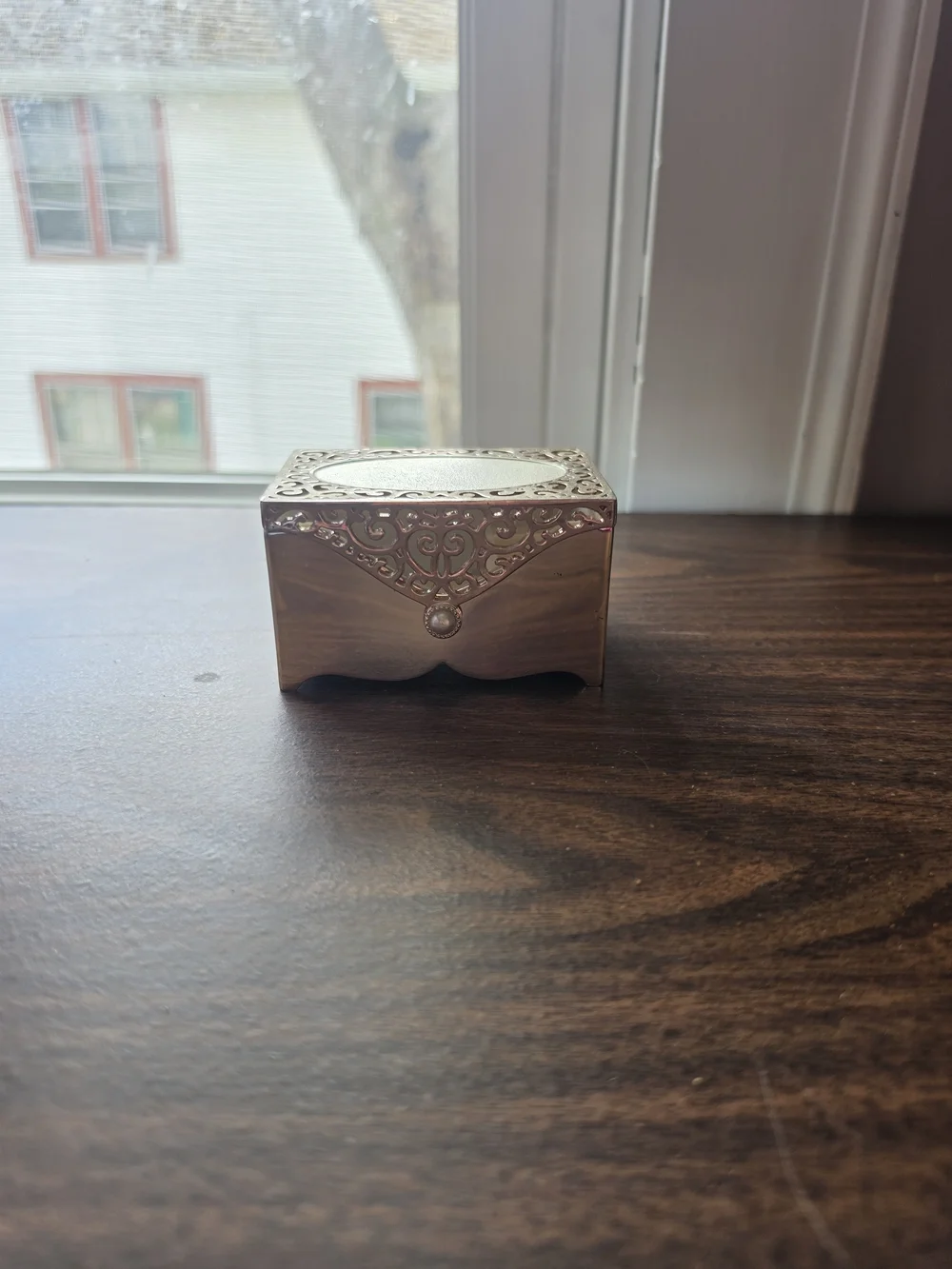 Vintage-Style Silver Jewelry Box - Decorative Trinket Organizer